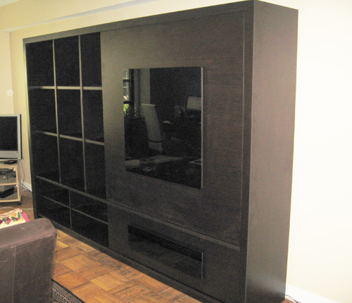 ENTERTAINMENT WALL FOR THIN PANEL MOUNTED TV - Greylight Matte Fronts w/ Greylight Matte Case