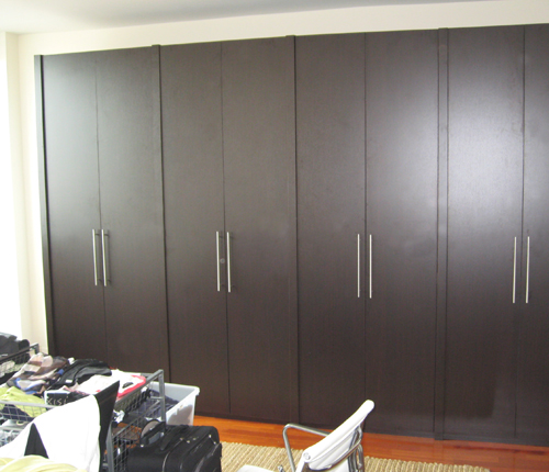 WARDROBE/CLOSET - Wenge Matte Fronts w/ Wenge Matte Case