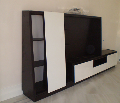 ENTERTAINMENT WALL UNIT - White Glossy Fronts w/ Black Matte Case