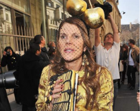 Anna Dello Russo's golden closet rules (Photo credit: Getty Images)